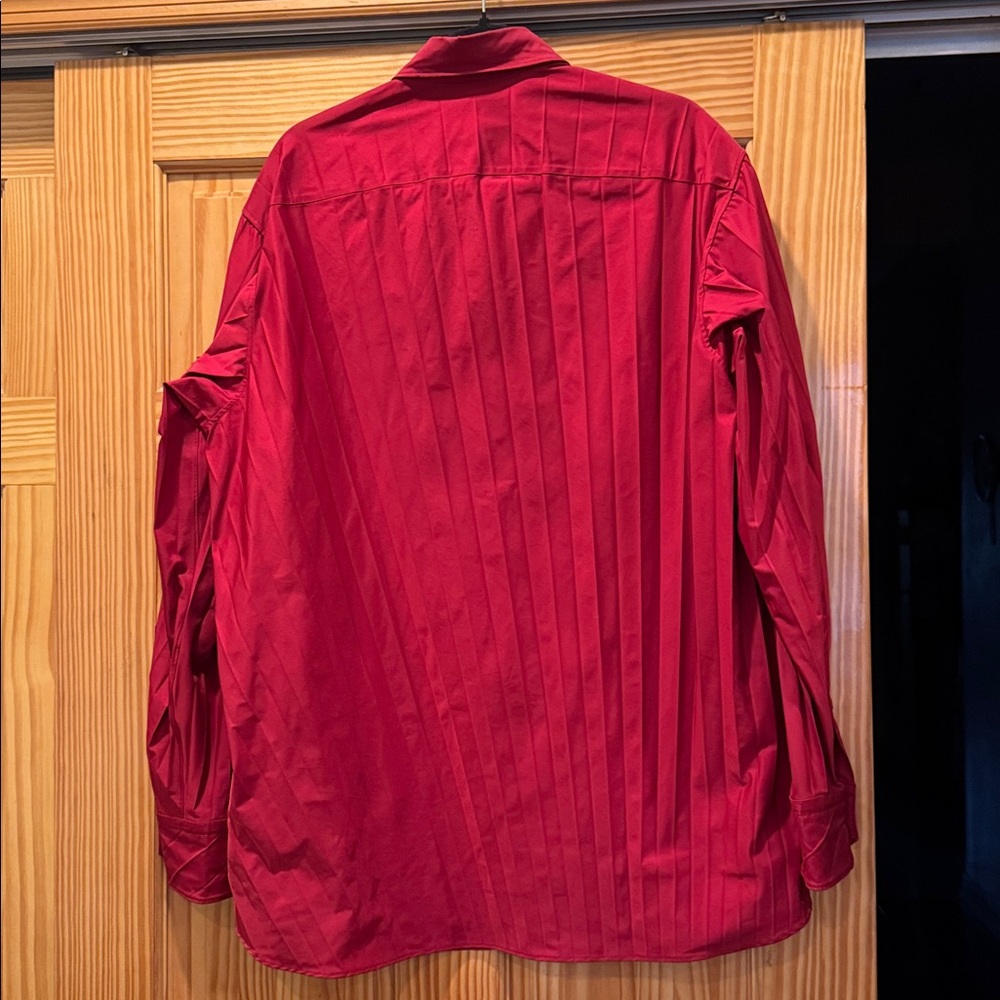 Valentino Spa Pleated Red Dress Shirt IT 39 - Picture 6 of 6